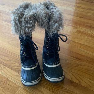 Sorel Black Winter Boots 8.5
